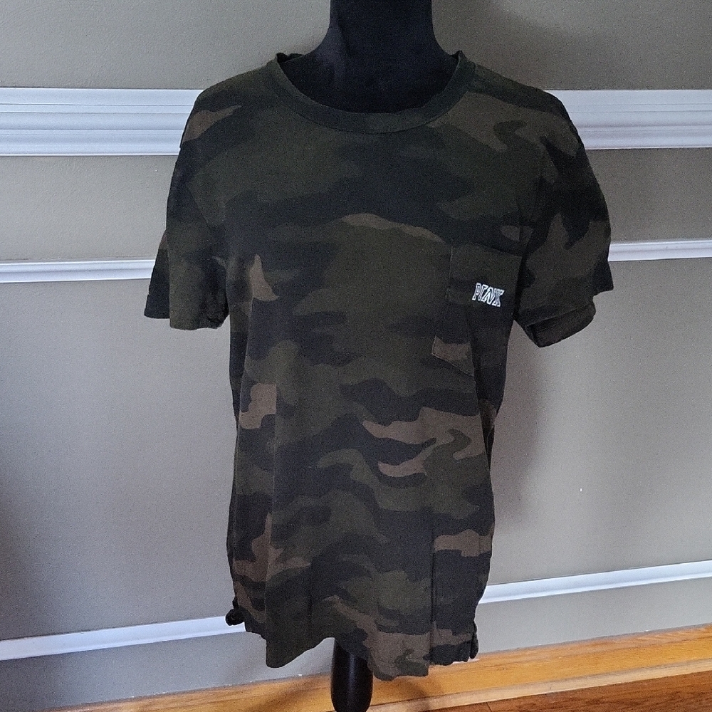 PINK Victoria's Secret Camouflage  Tee Size Medium